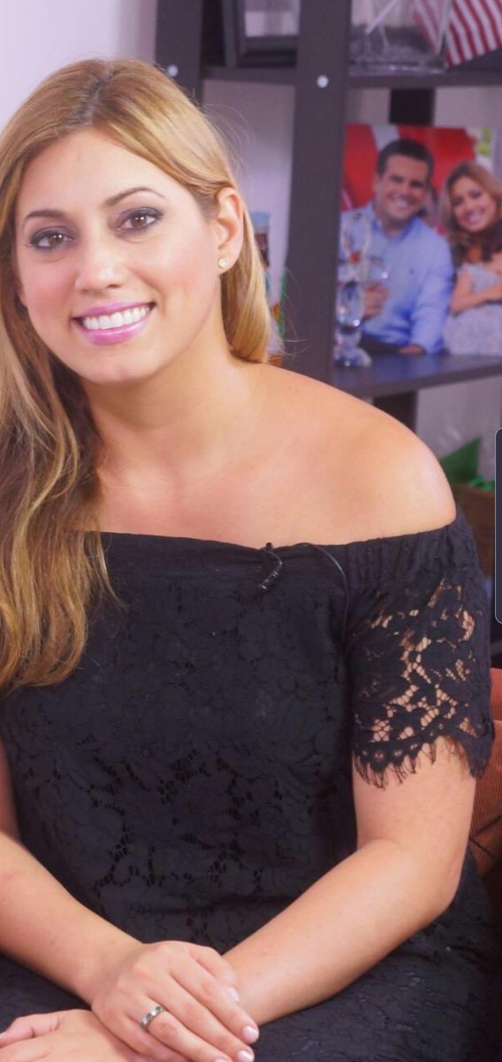 Características de  Beatriz humildad, seriedad, Respeto, de buen ❤ corazón, buena hija,buena esposa y excelente madre