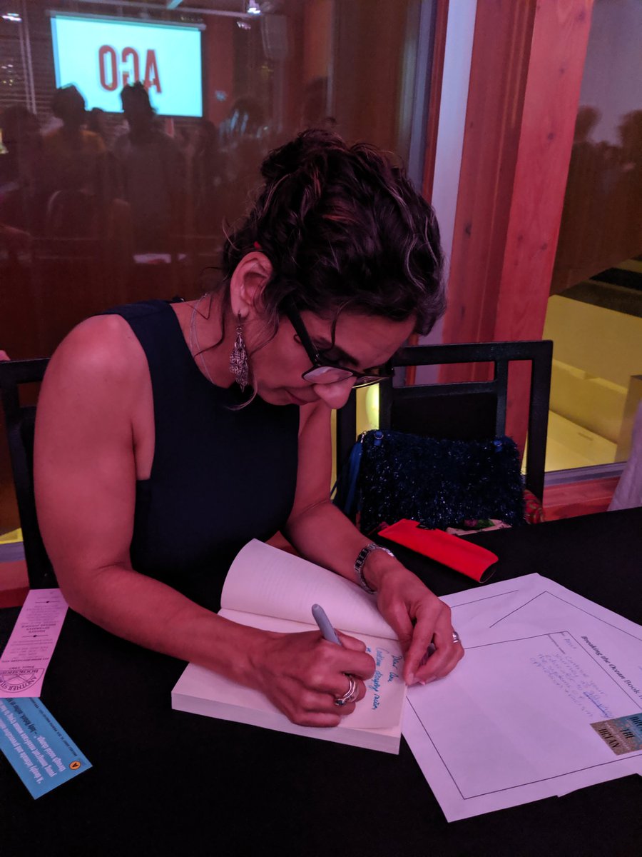 MsABahri's tweet photo. Last night I had the pleasure of attending a Q&amp;A with the remarkable Canadian author @annahid moderated by @DevyaniSaltzman about her book Breaking the Ocean - A memoir of race, rebellious and reconciliation! Can't wait to read this book! #racism #systematicdiscrimination https://t.co/6Hfgl8ZDES