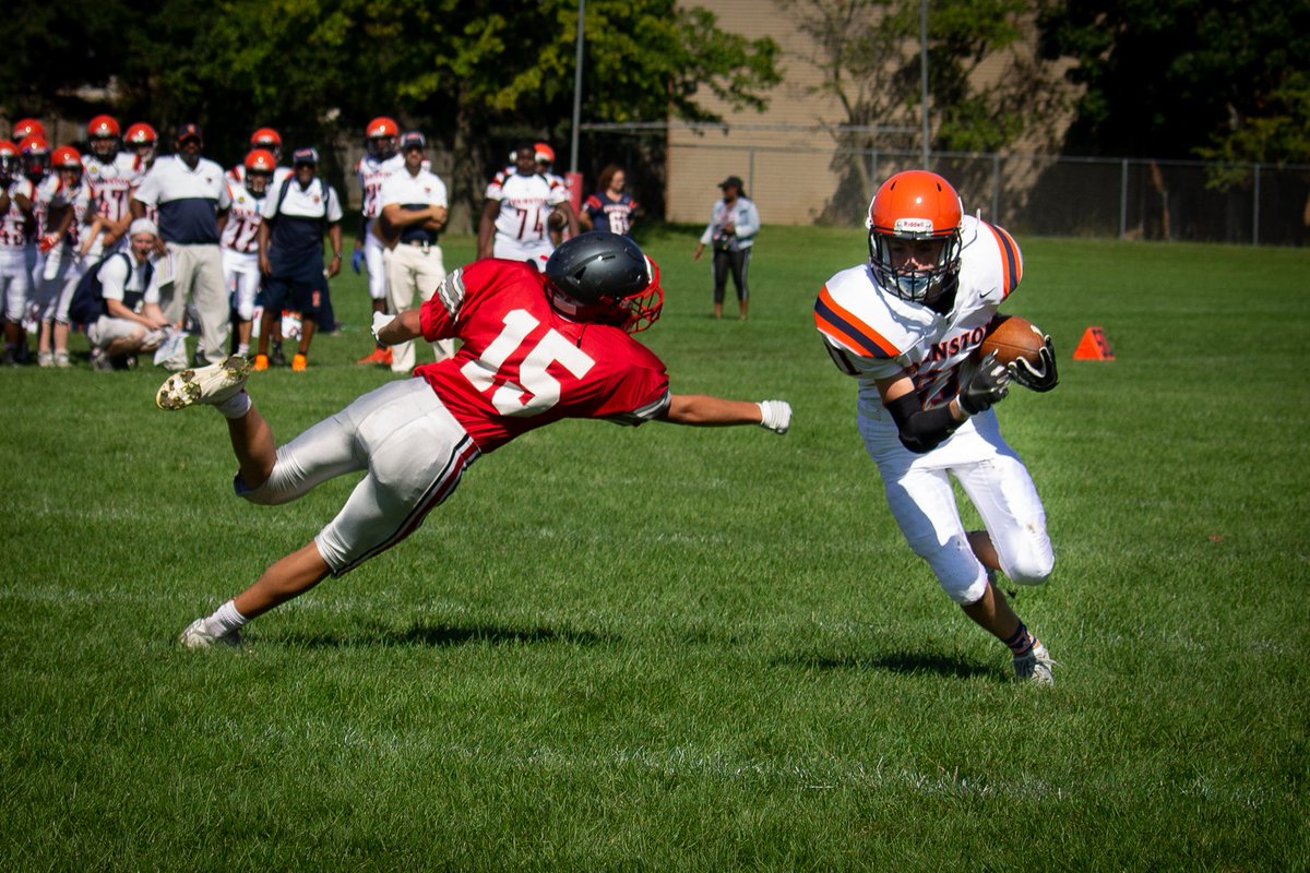 tnapper's tweet image. ETHS Frosh Wildkits with a 36-0 win over Palatine. Brings their record to 3-0 @ETHSports