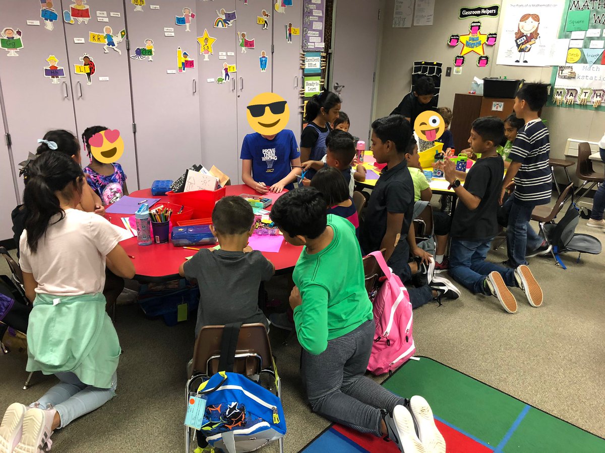 MrsNguyenWin's tweet photo. APE PALS are the best! 5th graders  became kinder PALS this week and they loved it! @APE_Sailors https://t.co/QxUXbWlPXT