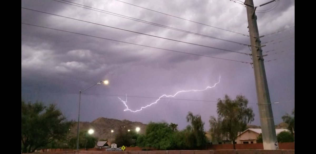 Enjoying the light show <a href="/FOX10Phoenix/">FOX 10 Phoenix</a> #fox10phoenix