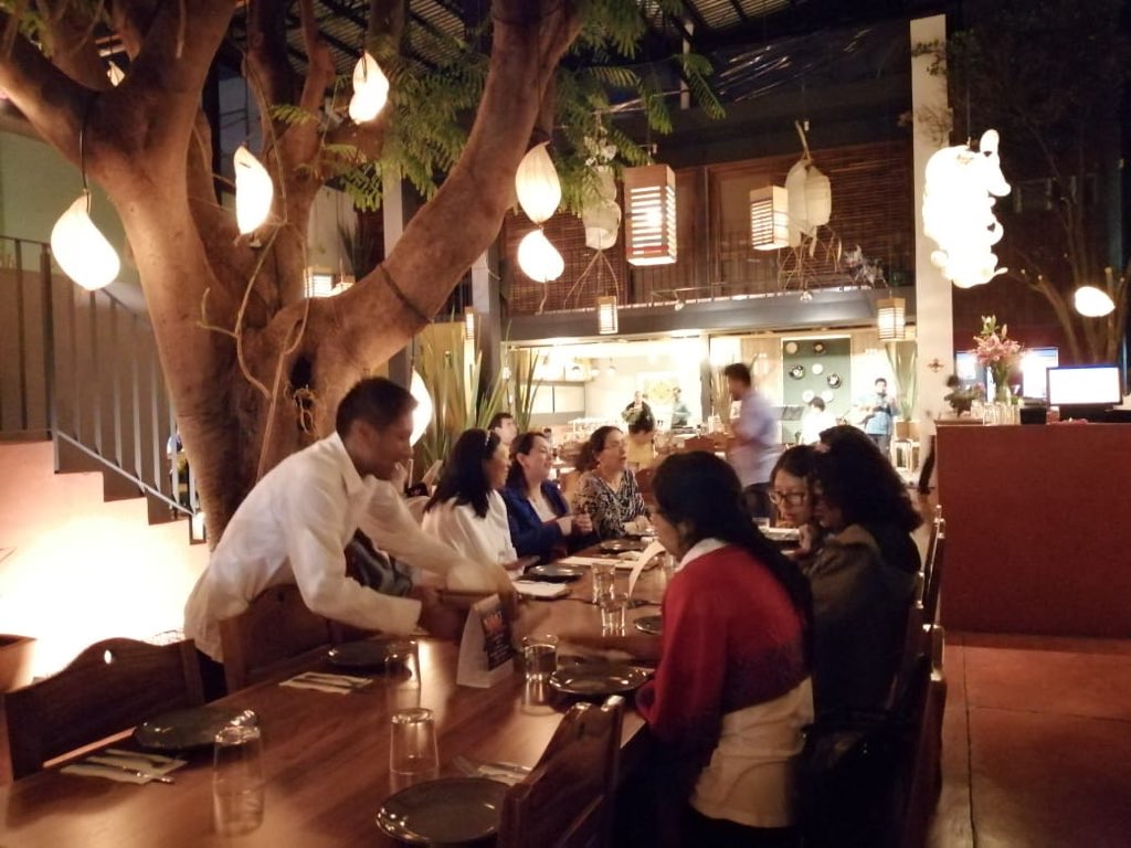 Zandunga_Sabor's tweet photo. Esta noche mágica con #Afroistmo y el #BuffetMexicanoZandunga ya comenzó en #ZandungaReforma. La mezcla perfecta, buena música, la mejor #ComidaMexicana, #mezcales y #cervezas, hacen de esta, una noche inolvidable en #ZandungaSabor.
#Oaxaca #VisitOaxaca https://t.co/4Uj8TXsg2X