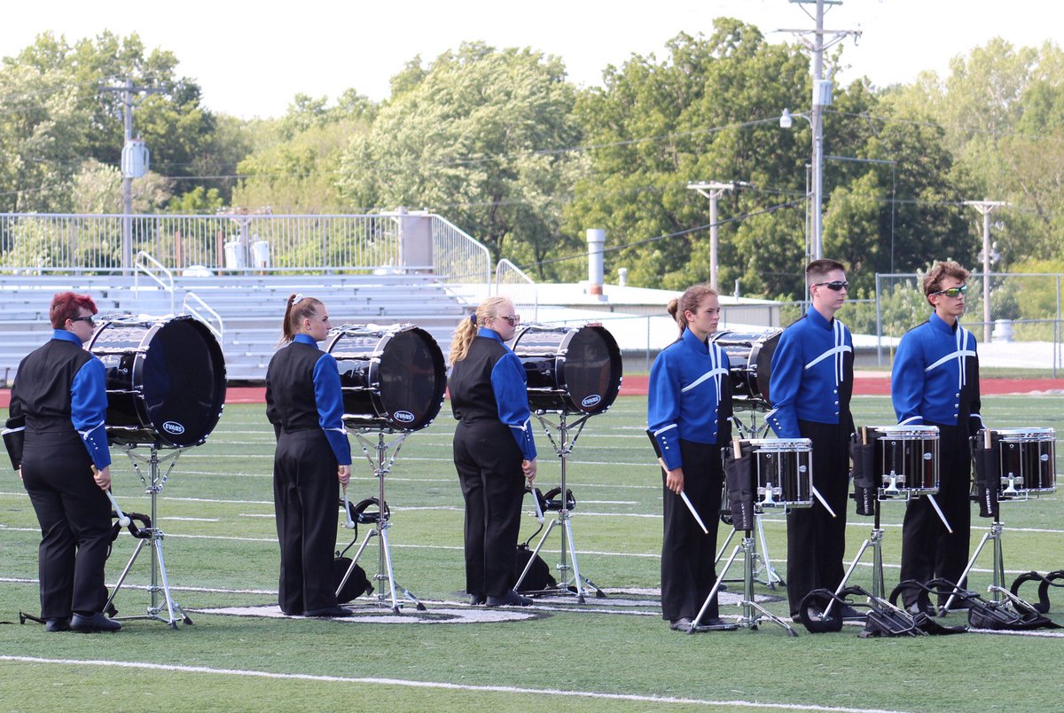 RoyalRegBand's tweet photo. This weekend the Royal Regiment percussion section competed at Drummit at the Summit in Lee’s Summit. Of the two 4A schools and seven 5A schools, we placed 2nd in our division and 2nd overall! https://t.co/y2e5Zv0bEe