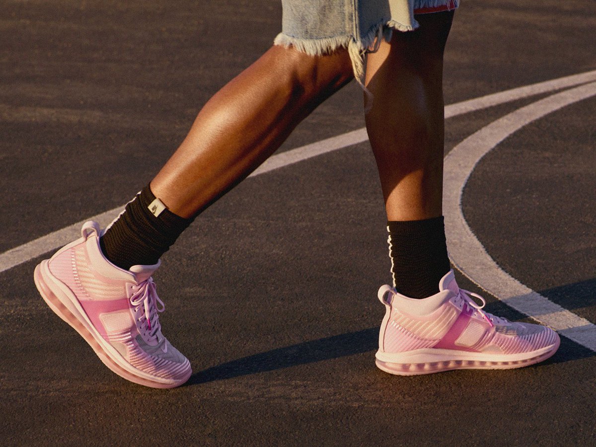 swooshsupply's tweet image. Released today on #Nike US.
@johnelliottco x Nike LeBron Icon.
—&amp;gt; bit.ly/2kJBLdR #ad