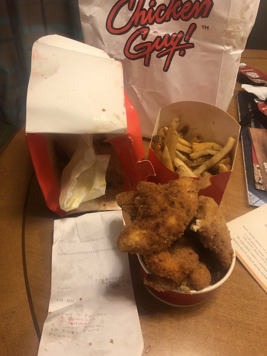 puckfly's tweet photo. Where’s the sauce, boss?! https://t.co/DbrhMBRVEb