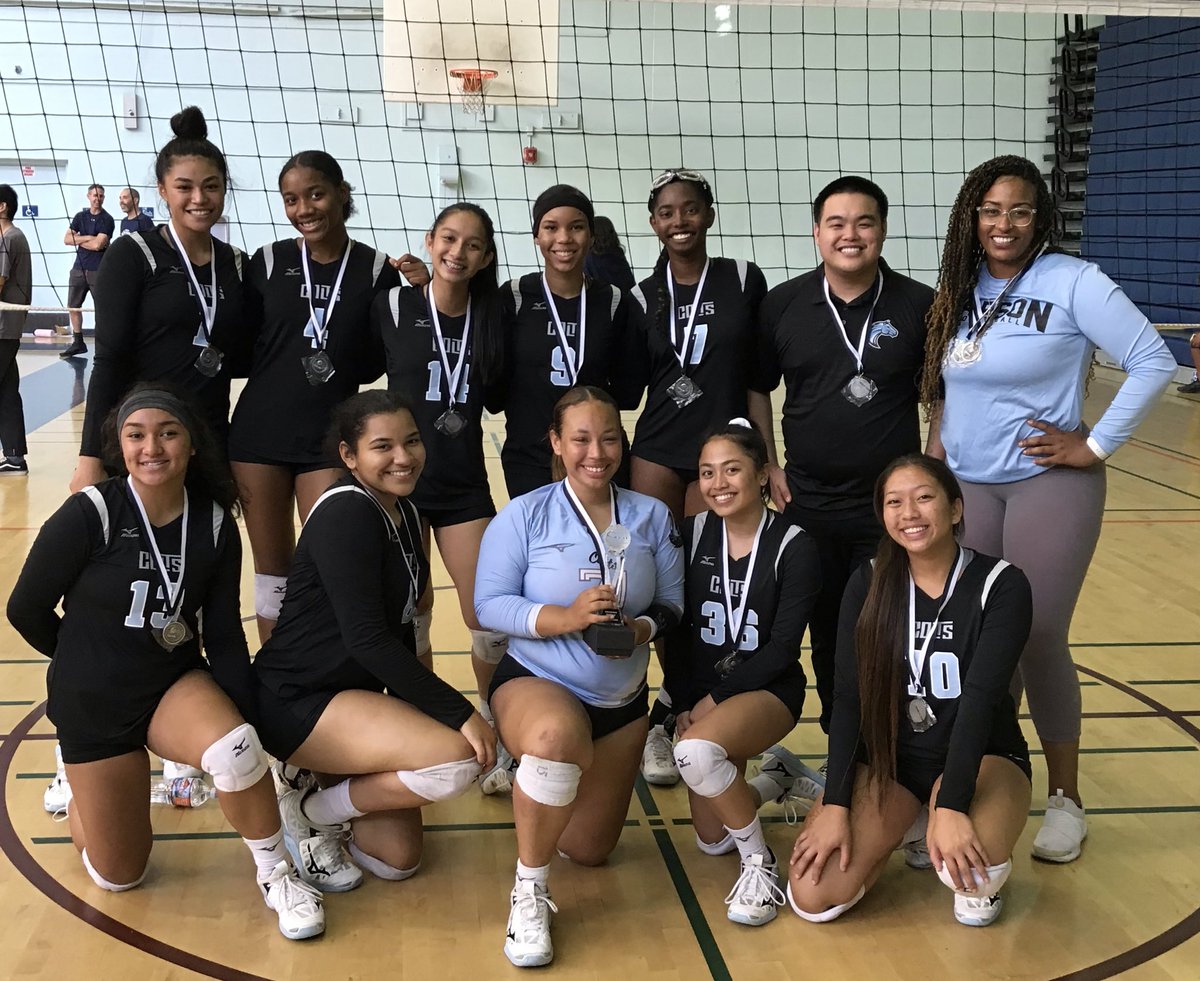 Congrats to our Girls Volleyball Team for winning the Silver Division Championship at the 32nd Annual Venice Invitational Tournament #COLTLOVE