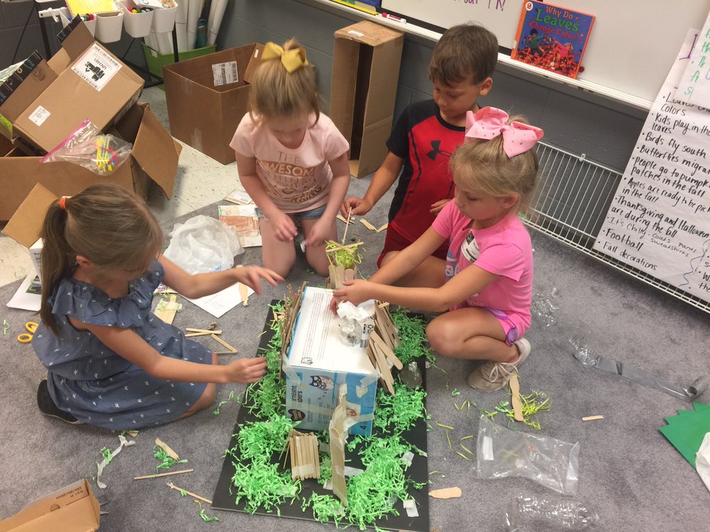 Cardboard Challenge build day!