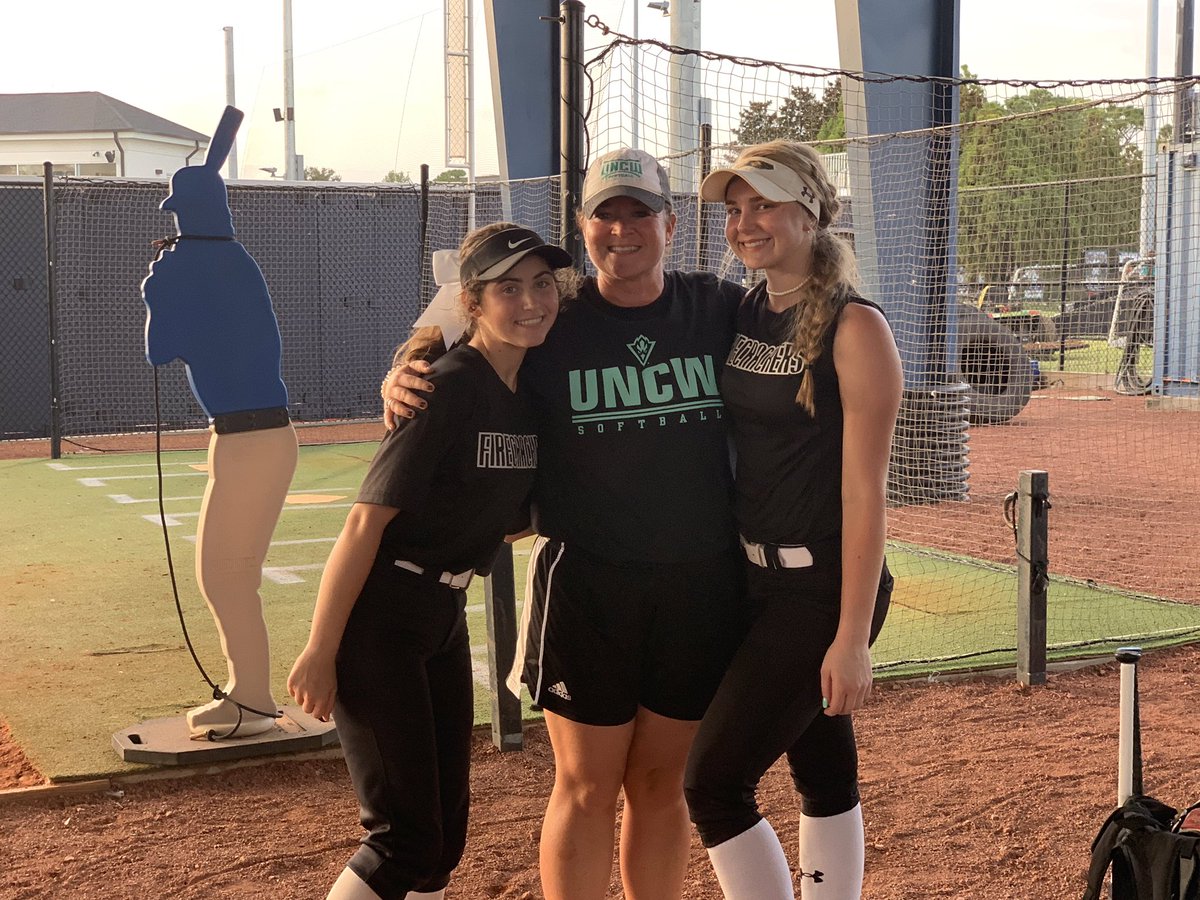 Firecrackers NC 18u(Alumni-LaRousa/Crowe/Gontram) tweet media