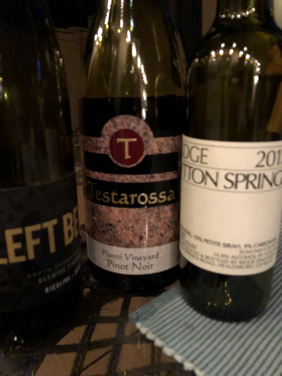 AffordCollector's tweet photo. #saturdayWine #backyardWines 2018 @LeftBend @SCMWA #redwingvineyard #riesling 2002 @TestarossaWine #pisonivineyard #pinotnoir 2017 @RidgeVineyards @sonomavintners #lyttonsprings #zinfandel @TheZinfandelOrg https://t.co/8rO5k9vER1