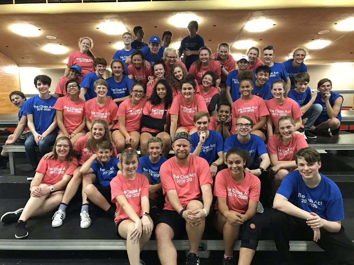 KcKevinchase's tweet photo. Congrats to Logan  @loganclassact on a great choreography camp! Exciting to see you set sail on a new adventure and can’t wait to see where your season goes! See you in Dec! 💜 https://t.co/8mSPJUZKlt