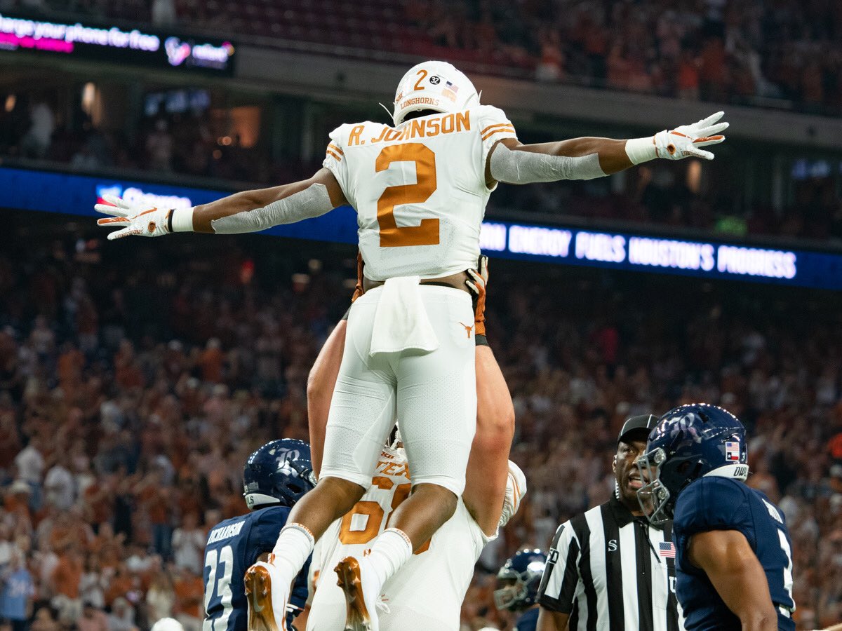 justinwells2424's tweet photo. Texas wins. https://t.co/5pc8vaJ7eJ