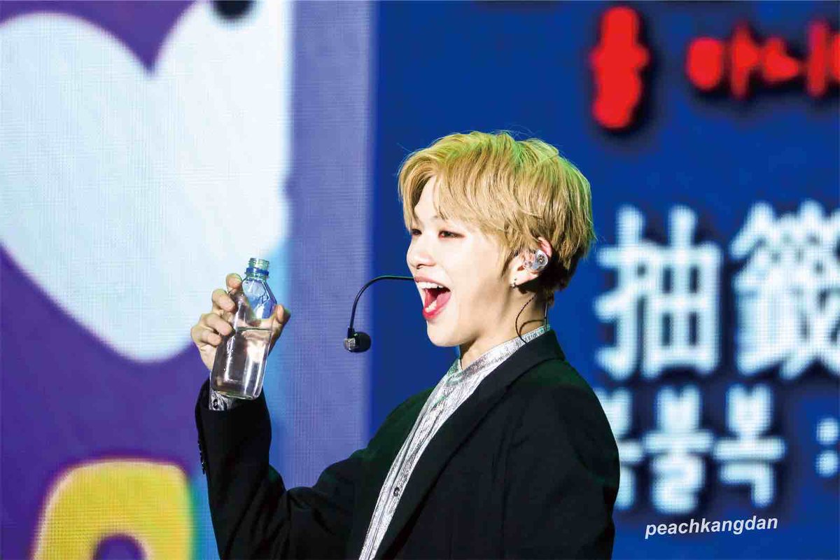 peachkangdan_hk's tweet photo. 牙齒健康🦷💯
➖
#DanielK
#강다니엘 #kangdaniel
#姜丹尼爾 #姜丹尼尔
#カンダニエル
#คังแดเนียล
#color_on_me
#colouronme
#Danity #Danityhk
#다니티
#konnectentertainment
#kangdanielfanmeetingintaipei https://t.co/mXosUl5Vpk