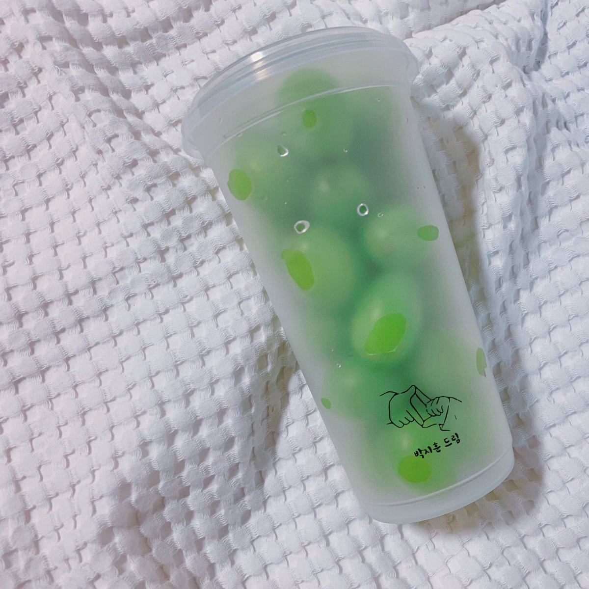 jihoon_hug's tweet photo. 🌸꽃파당 본방사수 이벤트🌸
✔추첨을 통해 두 분께 한정판 서포트 콜드컵을 드립니다
✔언제 : 9월 16일 방송 시작 후~자정
✔참여방법
꽃파당 시청 후 본 트윗을 RT, 아래 태그와 함께 답 멘션을 달아주세요
✔화면촬영/캡쳐 가능/계정명필수
#오월이의_천생정분_꽃파당박지훈 
#심장이꽃파당파당 https://t.co/O14JUtKSOR