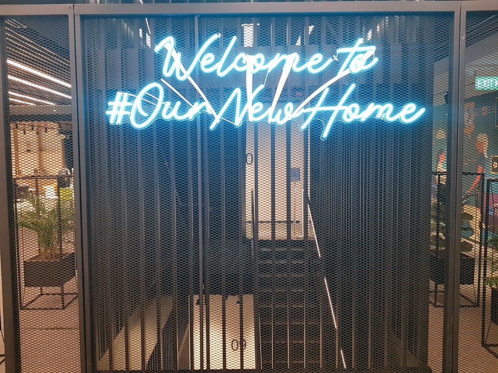 Sarah Thiam tweet media