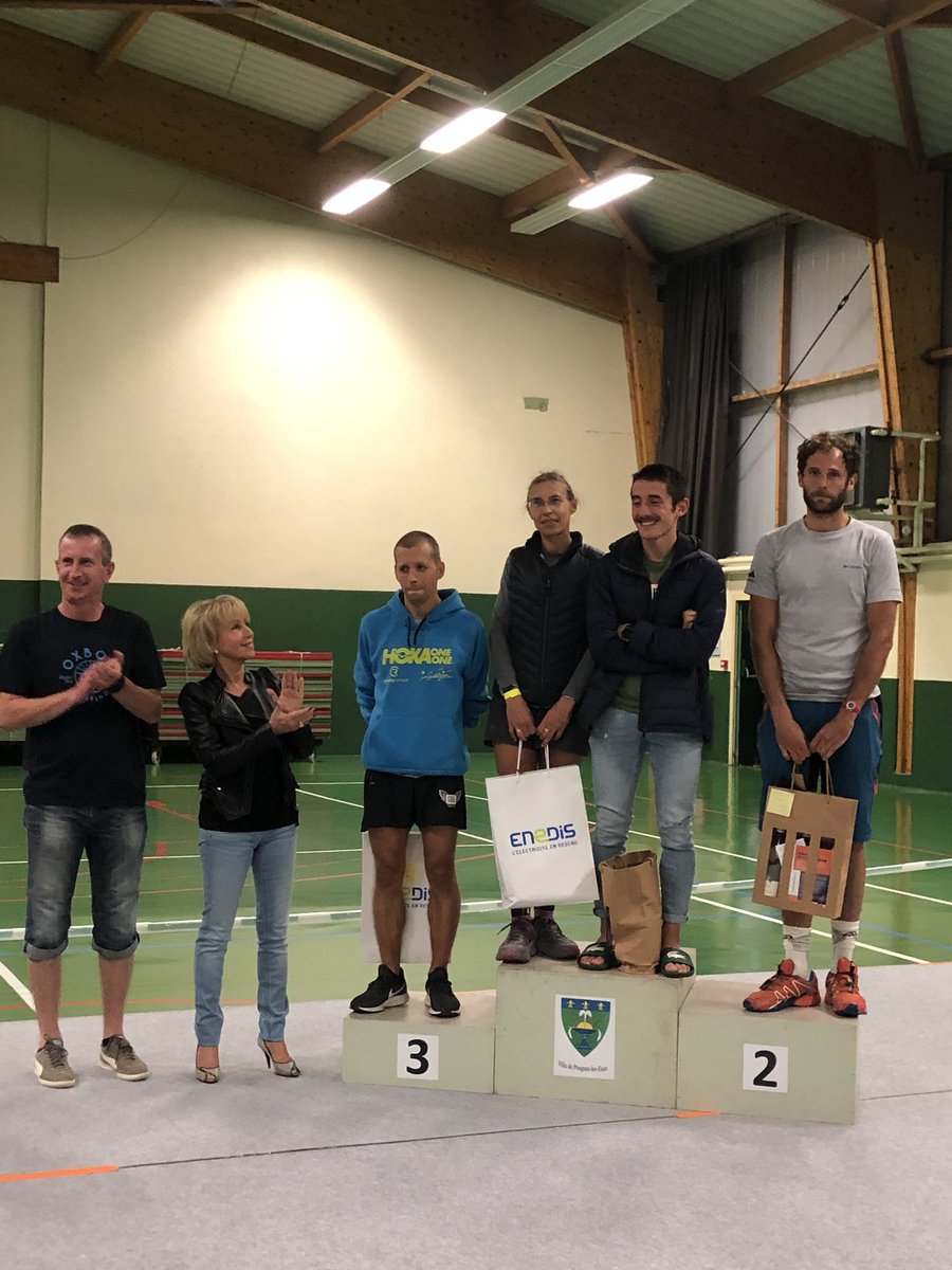 sylviea58's tweet photo. RAID NATURE  ENEDIS #partenaire depuis 11 ans  et 1 ère formule en trail de nuit  près de 250 participants 80 bénévoles https://t.co/0IMPYOdJoW