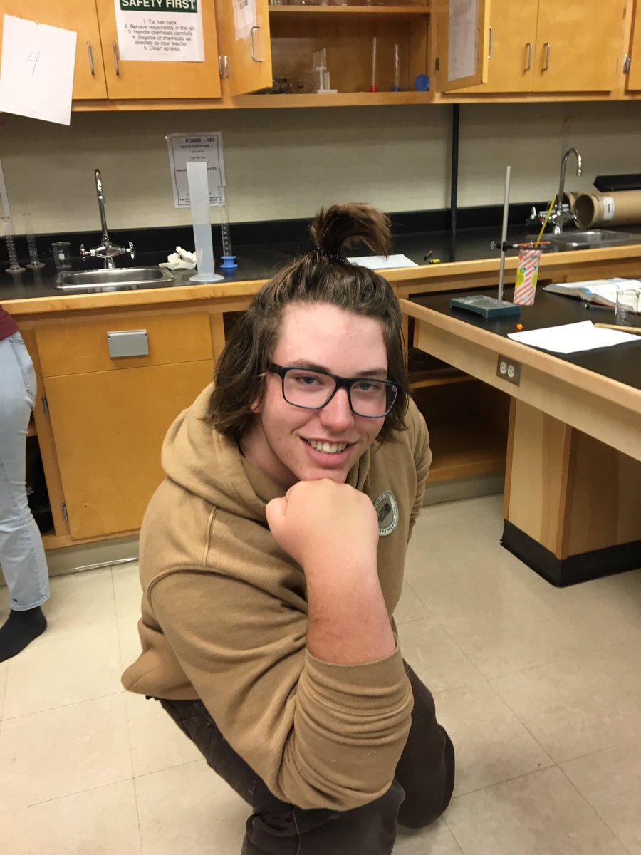 cbussing1's tweet photo. Food Energy lab for chemistry 30 #enthalpy #pullinghairbackforsafety #csd71 https://t.co/aT8pFvK4A6