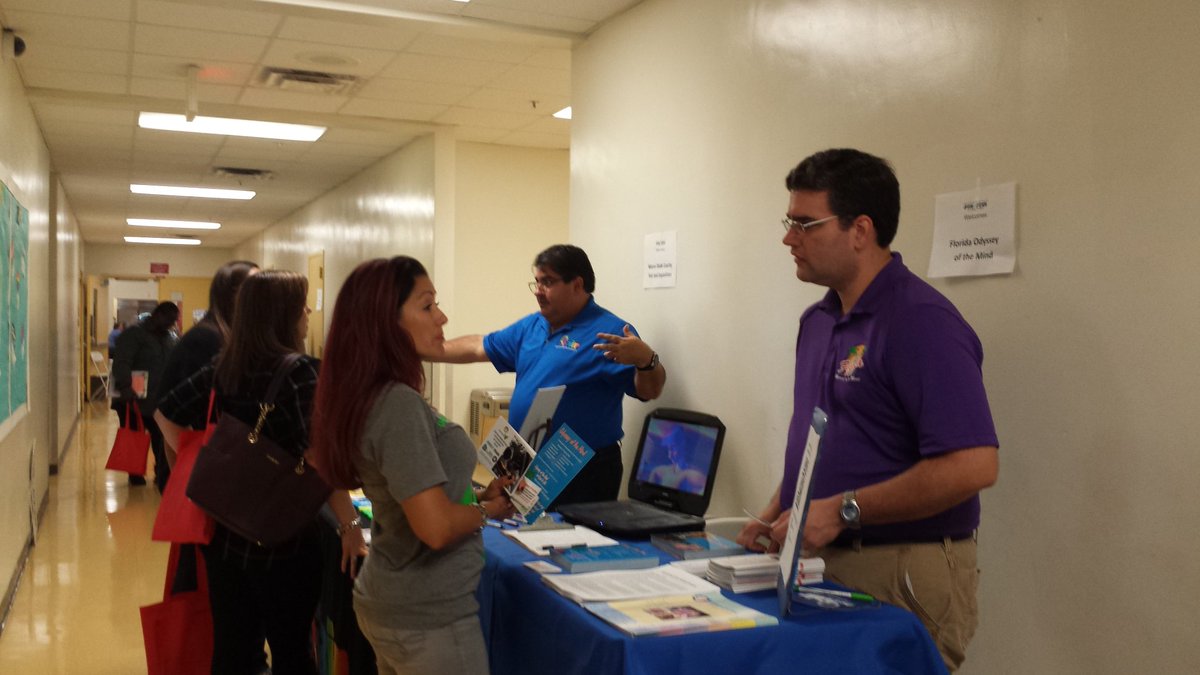 TropicalOdyssey's tweet photo. Thank you Miami-Dade County Council PTA @mdccptaptsa for giving us the opportunity to share the @OdysseyHQ program with dedicated parents in our community! #STEAM @FloridaOdyssey https://t.co/FF5LgCMukF