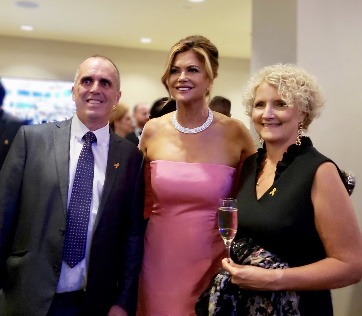 kathy ireland tweet media