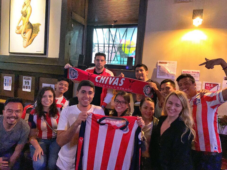 chivasdelnorte's tweet photo. Not bad for out first @chivas watch party!

Great win and it was great meeting new chivahermanos and chivahermanas! #LigaMXEng #ChivasEng #ChivasNYC https://t.co/3Q4vEFhQRo