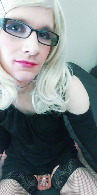 And here's 2 more since we've been apart for so long 😉 https://t.co/zByHuQBWaU