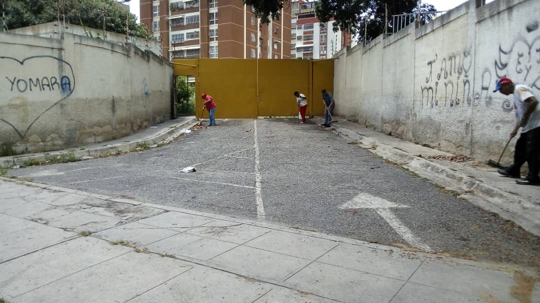 UEN LICEO DE APLICACIÓN tweet media