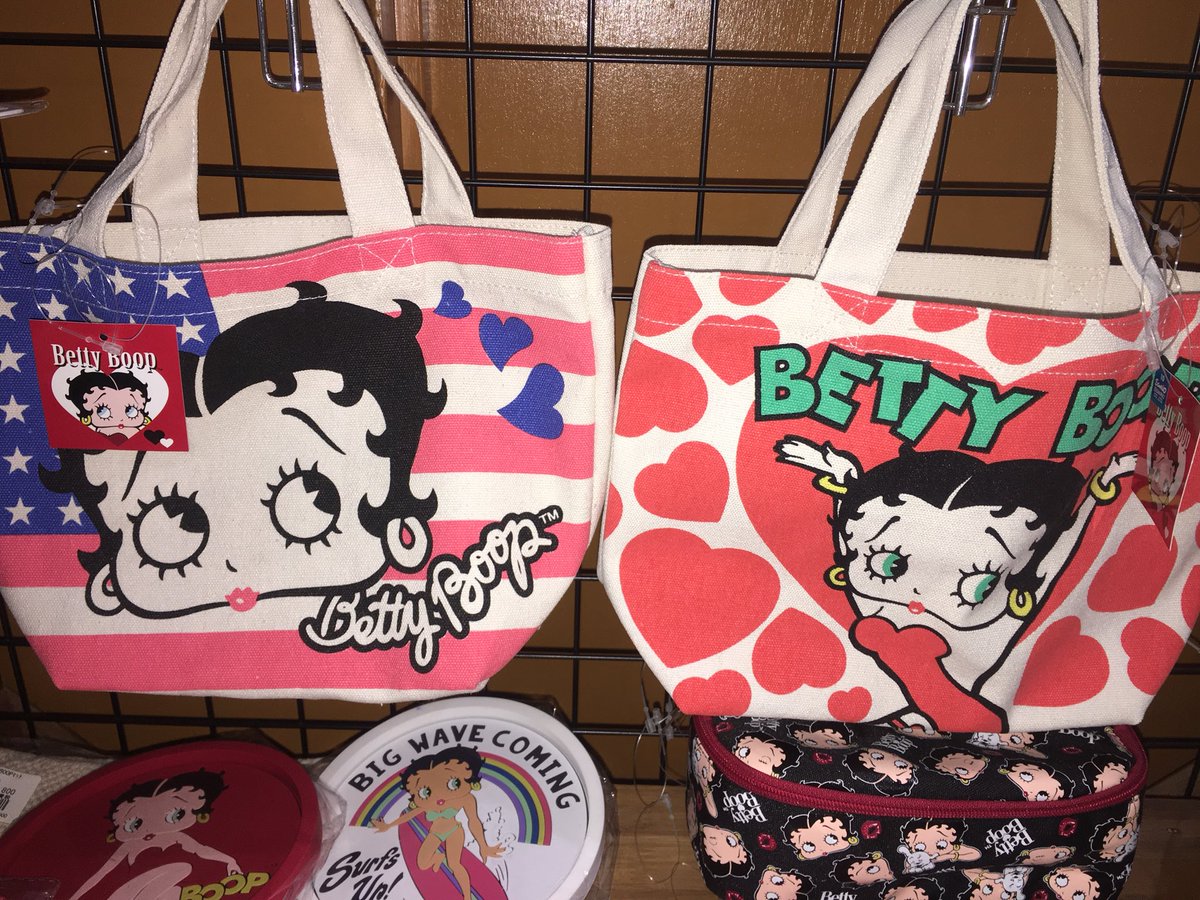 info_flames's tweet photo. 💋BETTY BOOP💋

ミニトートバック👜

¥ 940 ➕TAX❣️

当店自慢の雑貨コーナーに
御座いますので 是非‼️
お手に取って御確認下さい👀

フレイムス小山でお待ちしております🙇🏻‍♂️ https://t.co/HBwOynBsYW