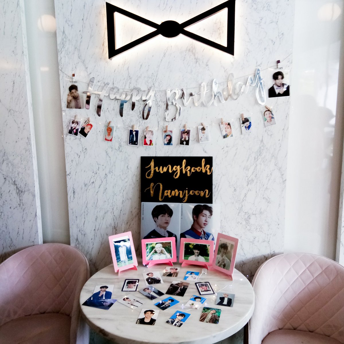 __960704xy's tweet photo. Thanks to Army who organized the event and also those freebies too 💜 Glad to meet you guys again :) 
See you all again at next event 💜
#BTS #방탄소년단 
#GoldenMoonInMY #GoldenMoonInPG 
@BTS_twt https://t.co/s4avpWuNhP
