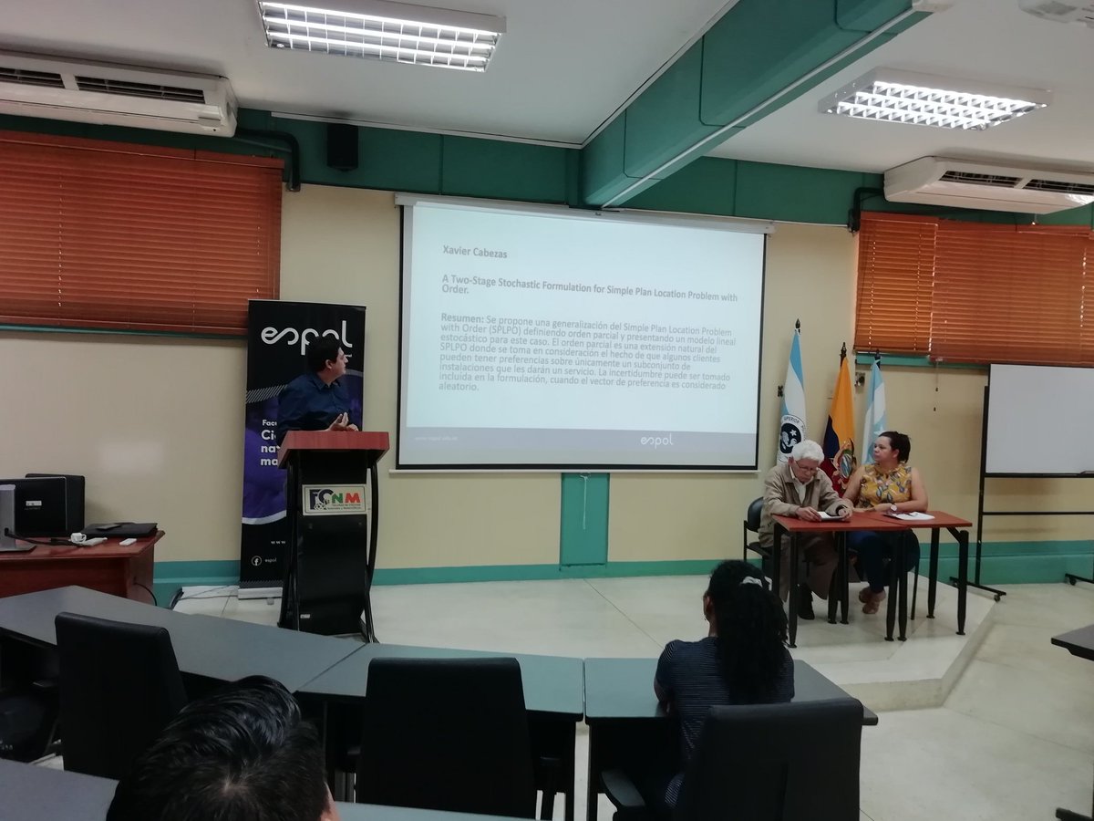GZuritaH's tweet photo. #CIMACI FCNM ESPOL, entrega de certificados a investigadores que expusieron resultados de sus trabajos, al finalizar el 1er semestre del presente año lectivo.
Mesa directiva Drs. J. Vielma y R. Bracamonte. Director CIMACI Dr. J. Cabezas. https://t.co/7oa116sZhv