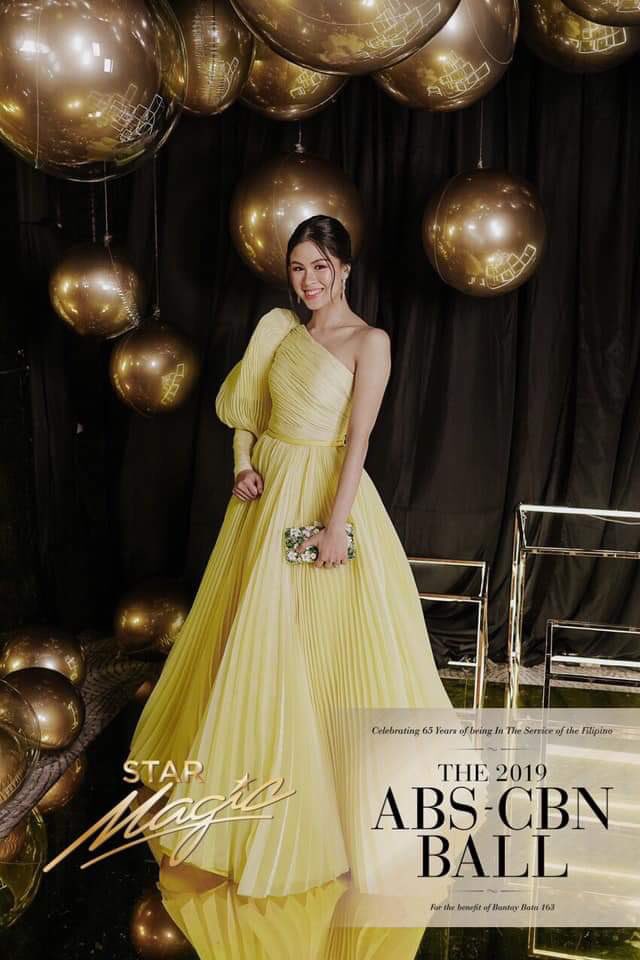 writerkirstenn's tweet photo. Last night, many stars shined so brightly. But for me, only one shined brightest, and it’s none other than you, @KissesDelavin. You embody the light of the sun, Kirsten. And that made you stood out among everyone. 

#KissesDelavin https://t.co/n6eQupWEaQ