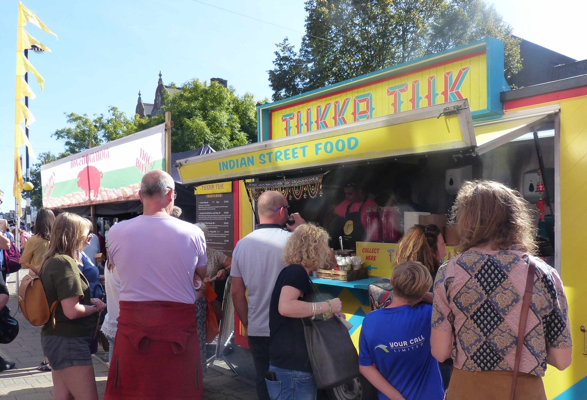 It's Day 2 of <a href="/PicnicPenarth/">Picnic Penarth 2019</a> today; the sun's out, so why not head on down from 12pm for a relaxing afternoon of food, drink and entertainment. There's some great traders including <a href="/meatandgreek/">Meat and Greek</a> <a href="/keralankaravan/">KeralanKaravan</a> @dusty_knuckle @AGTukkaTuk and <a href="/crepeescaped/">TheCrepeEscape</a> to name a few!