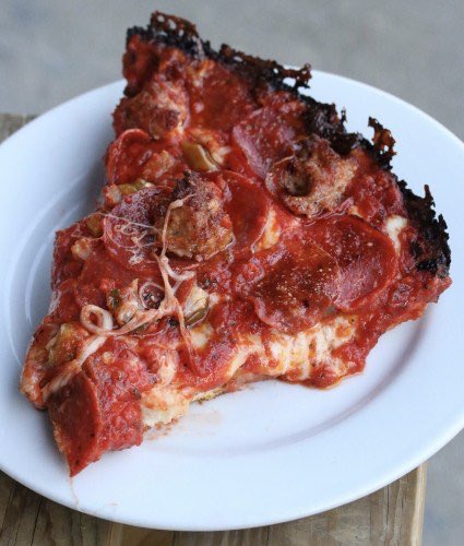 Chicago_History's tweet photo. Pequod’s Pizza:

Good? Bad? Or??? https://t.co/gDmSk06zUx