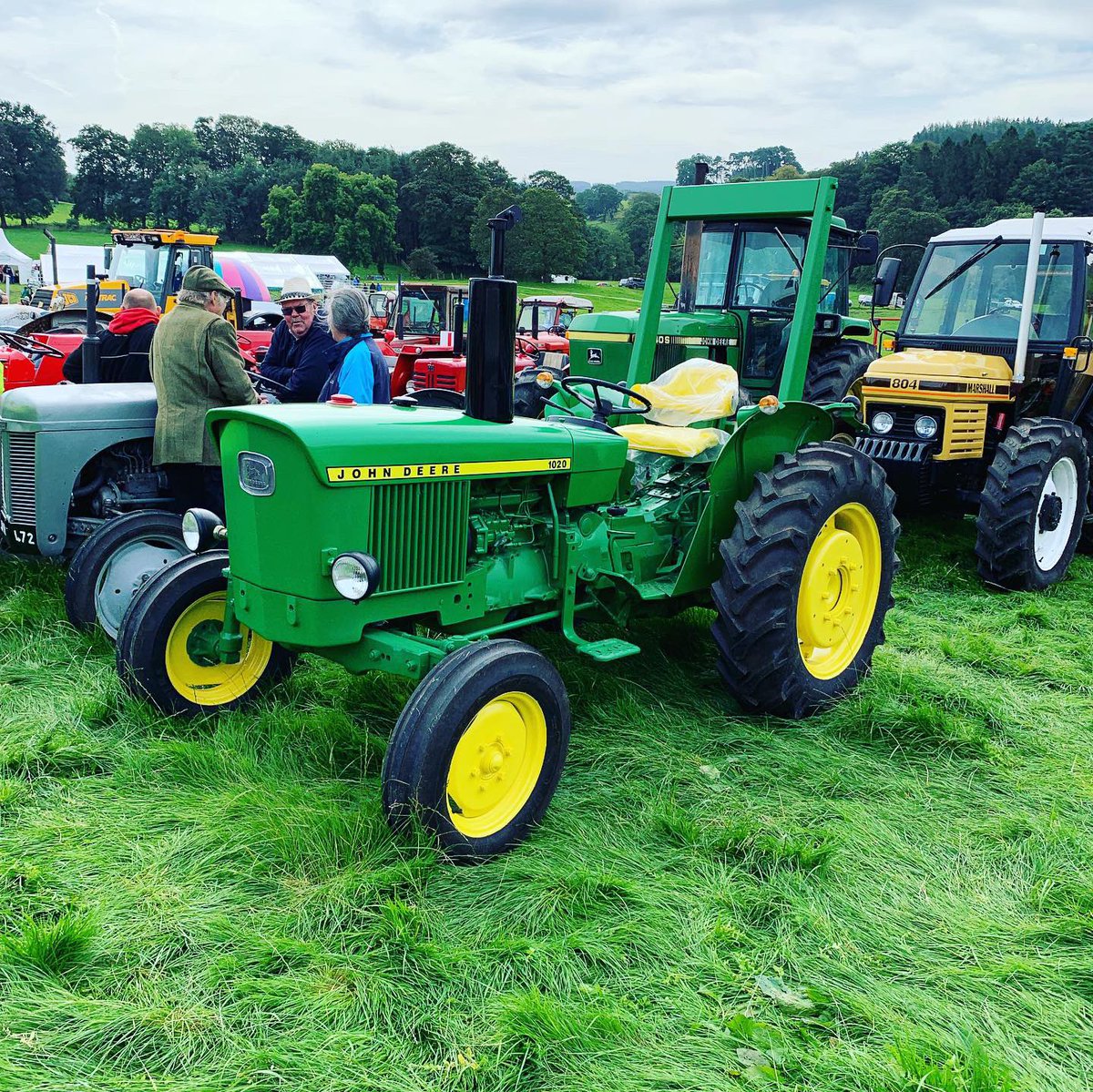 Agronomysilvers's tweet photo. Fantastic day out @HodderShow yesterday plenty to see and do good weather and a few beers cannot go wrong @hodder_showcow #vintagetractors #cattle #hoddervalleyshow #localshow https://t.co/UCvl1PXyYa