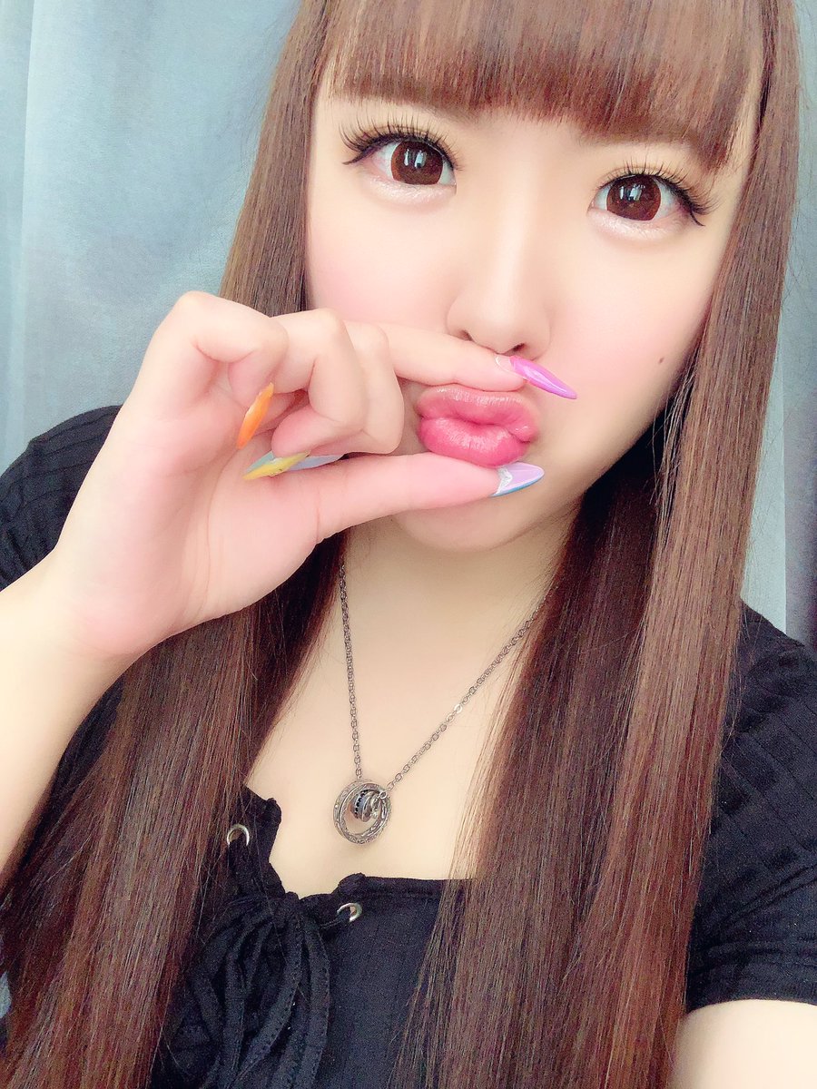 タラコ唇 タラコ唇