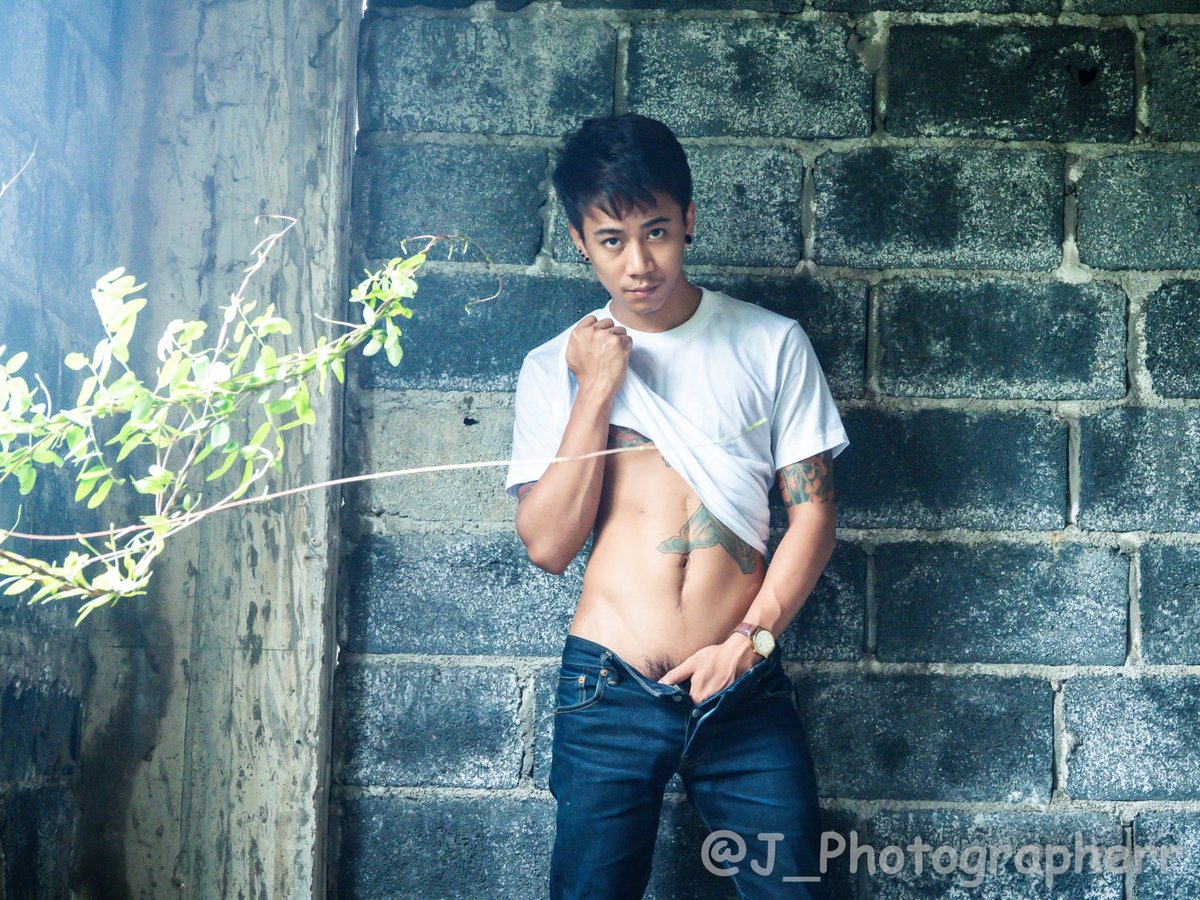 J_Photographerr's tweet photo. เสื้อขาวกันบ้าง เซทสุดท้ายละ https://t.co/eWDCgtw6S9