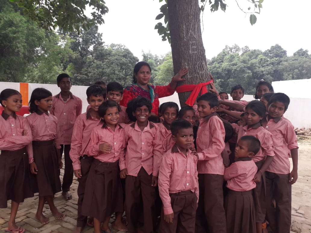 RedTapeMovement's tweet photo. @XRLearningRebel @_chloetom Thousands of teachers & students (#India) will #ActOnClimate & support #ClimateStrike through @RedTapeMovement, #afterschooltime. It will help to #ReduceEmissions, increase #SinkCapacity, maintain #EcologicalHomoeostasis & cause #awareness. #WeSupportGreta https://t.co/Tbr5XcYJgT https://t.co/sFW0wRG2Hw