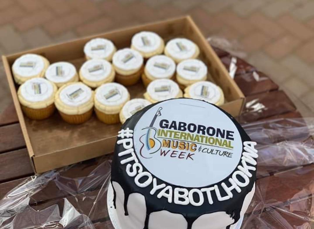 BwGimc's tweet photo. 📸| Pitso e wetse! On Saturday Sept 14th 2019 we treated our team members at a thank you party & appreciating them for their valuable contributions to #GIMCWeek. These men & women worked so hard to bring you 8 top shows daily & deserved a treat.
#GIMC2019 #PitsoYaBotlhokwa https://t.co/rywnPjzWpn
