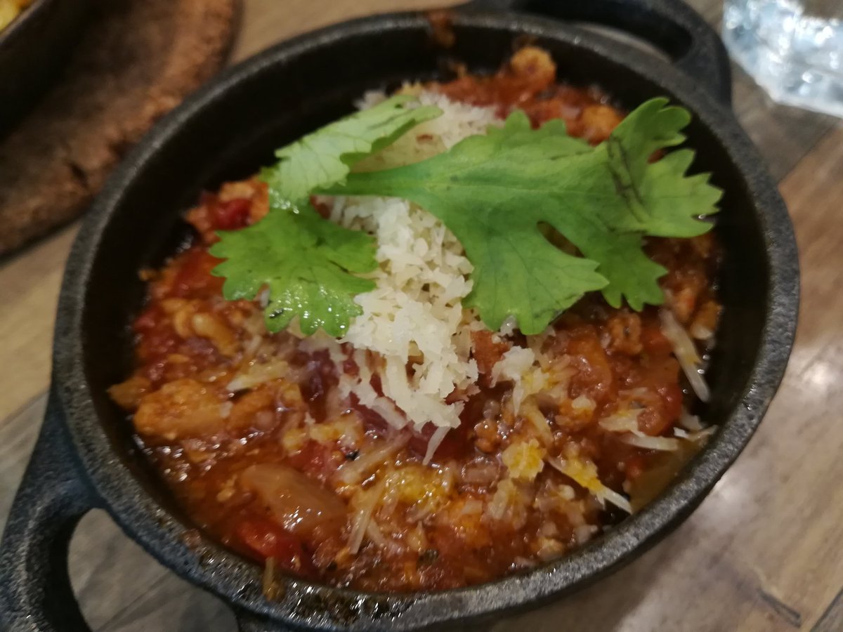 puyoman_com's tweet image. パエリアやら肉だんごやら。
#howfun