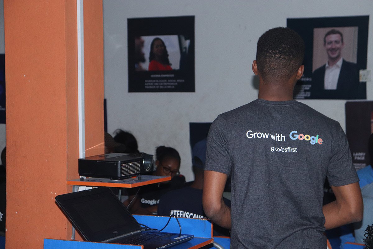 theafolayan's tweet photo. Our CSfirst  train the train the trainer Program in Aba was a blast🙏

The Opportunity to Train amazing teachers and Volunteers was humbling 🙏🙏

#CSfirstNG
#teenscancode
#CSFirst https://t.co/U572toyooD