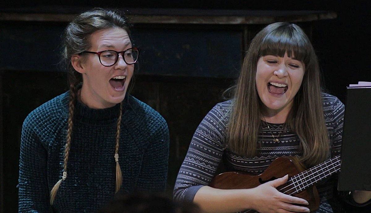 Common_Chorus's tweet image. Many thanks for the kindness of @AliceRBarber on Friday who took time out from the Producing day job to help us by singing and playing violin for our sharing. A pleasure to have you involved.