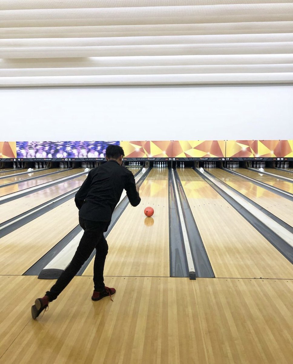 busman_iuli's tweet image. Want a more exclusive competition after your long day of campus? Come and play bowling with your friends in Spin City, The Breeze and get a discount by bringing and showing your IULI ID #IULI