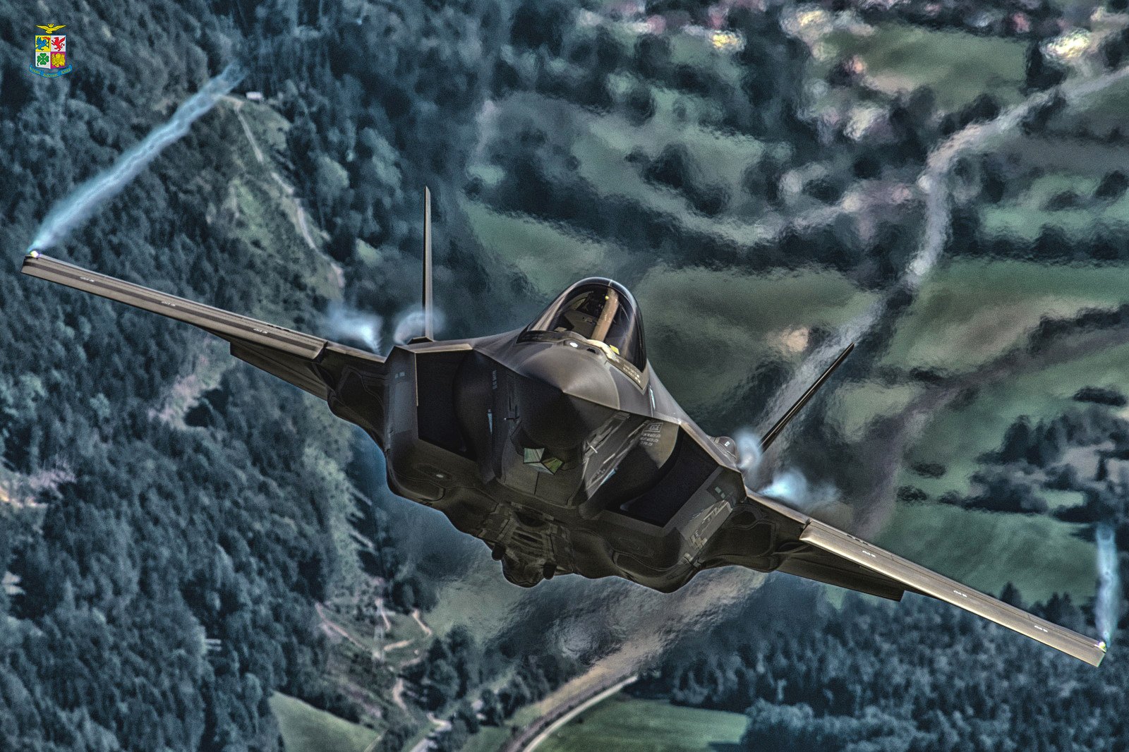 EEfNM0RX4AA-rkl.jpg:large