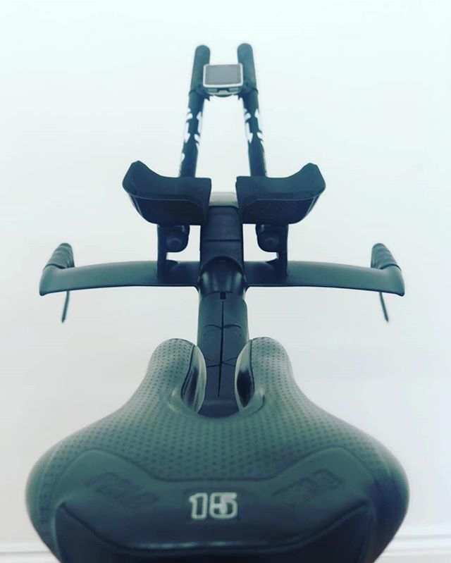 76projects's tweet image. Perfect symmetry 📷 @al_doh1 
#timetrialbike #timetrail #biathlon #triathalon #ironman #ocd ift.tt/2ZXFxUm