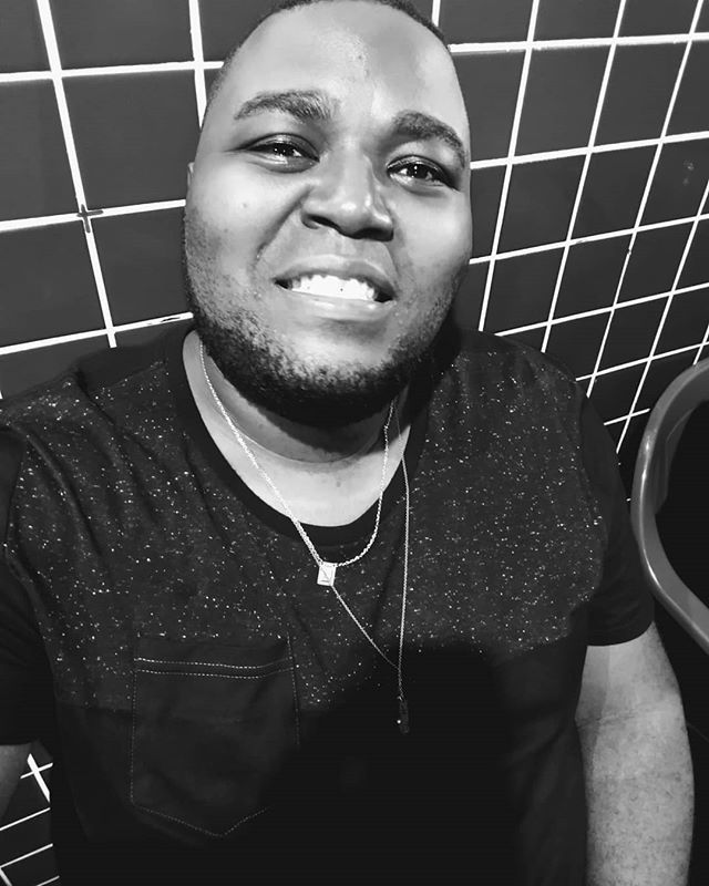 pxaviermusic's tweet photo. … Bate no peito, grita bem alto
Abre o sorriso, canta e diz
Eu mereço ser feliz! https://t.co/jLmUGiyIQq https://t.co/QnaIxScsgQ