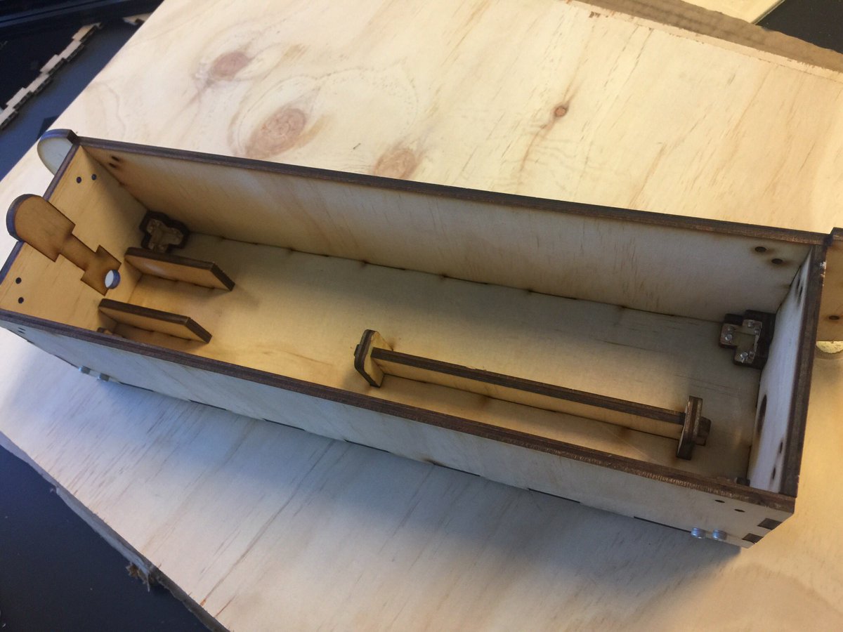 khou_42's tweet image. Everything is organized. Ready to spray! Being a carpenter and joiner this week. #paintbot #paintingrobot #3dmodeling #lasercutting