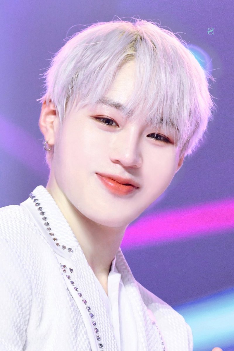 🌻เรียกชั้นว่าอะไร..OUM💜 tweet media