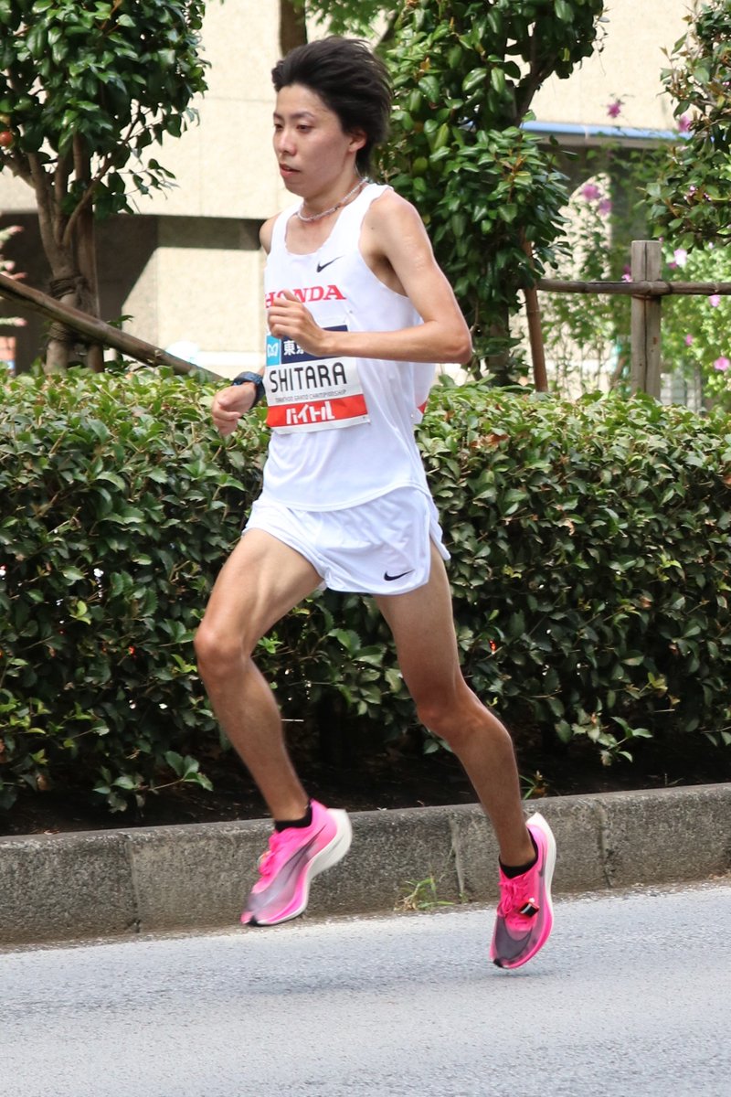 Mgc男子優勝中村匠吾選手 2位服部勇馬選手オリンピック代表内定 中村選手の恩師大八木監督も満面の笑み 3ページ目 Togetter Mgc男子優勝中村匠吾選手 2位服部勇馬選手オリンピック代表内定 中村選手の恩師大八木監督も満面の笑み 3ページ目 Togetter