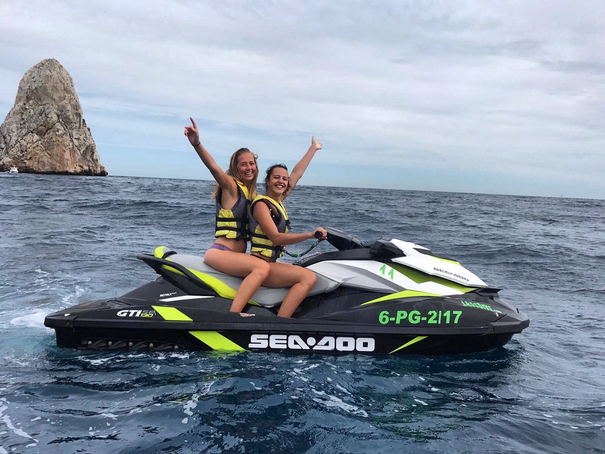 lassdive's tweet image. Un bon plan per aquest diumenge...? 🤪 Aprovechando el Setiembre al máximo 🥳 Happy Sunday 🎉
#motosdeagua #jetski #costabrava #girona