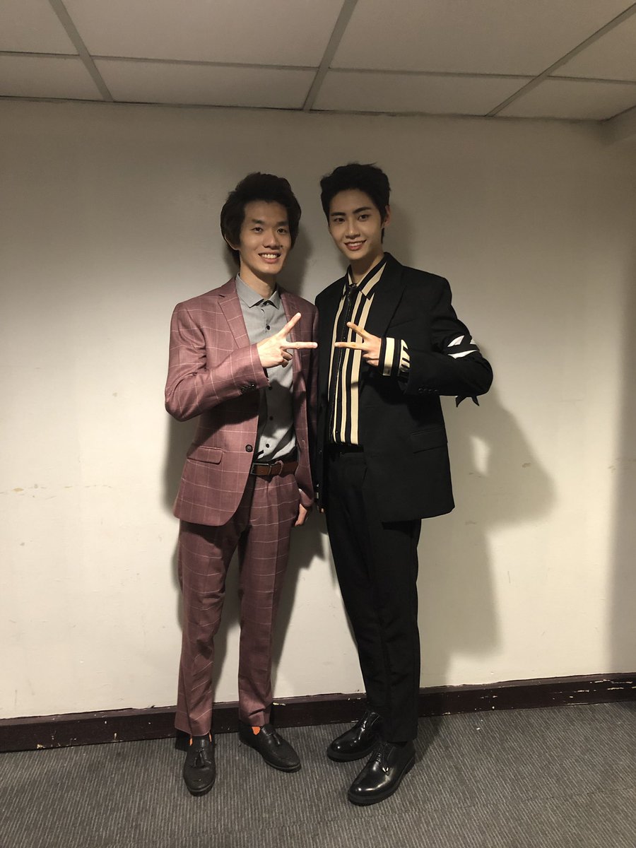 lix_lee007's tweet photo. THE LEE #JINHYUKHAEinThailand https://t.co/2MFnWQMpD2