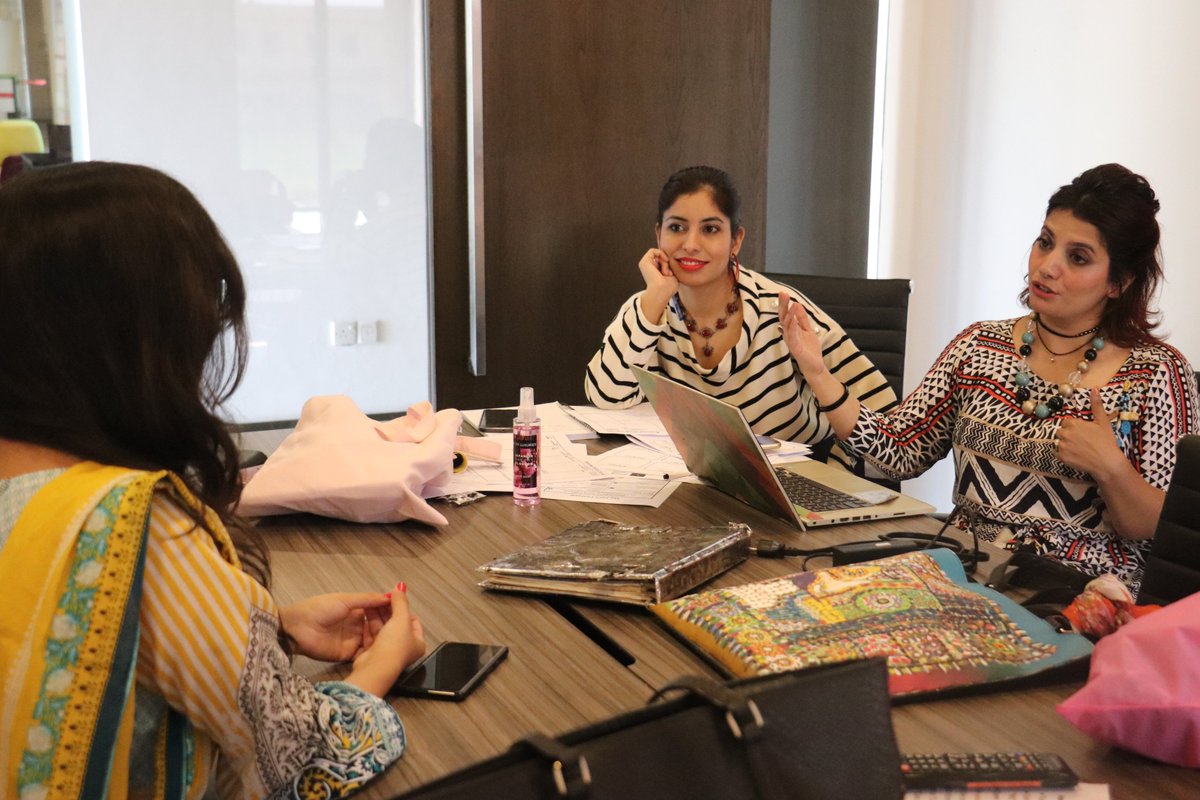 nic_islamabad's tweet photo. We have started the final day of the #gswwomen2019 here at the NIC. The participants are busy developing their minimum viable products before the final pitches.
#DreamBuildRise #swisb #swisbwomen #GlobalSWWomen https://t.co/x6XgZgH2FX