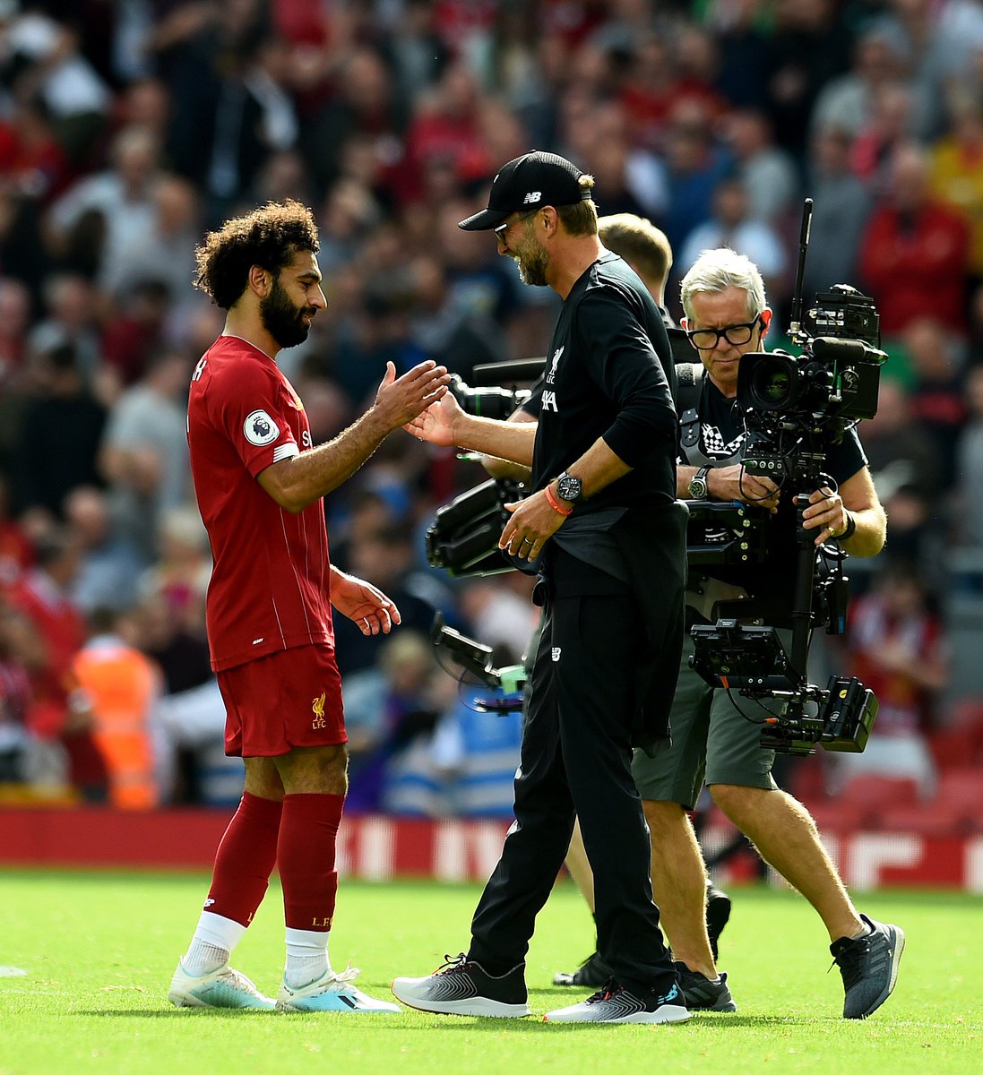 LFC's tweet photo. 😁🤗 https://t.co/hC6MCD9TzA